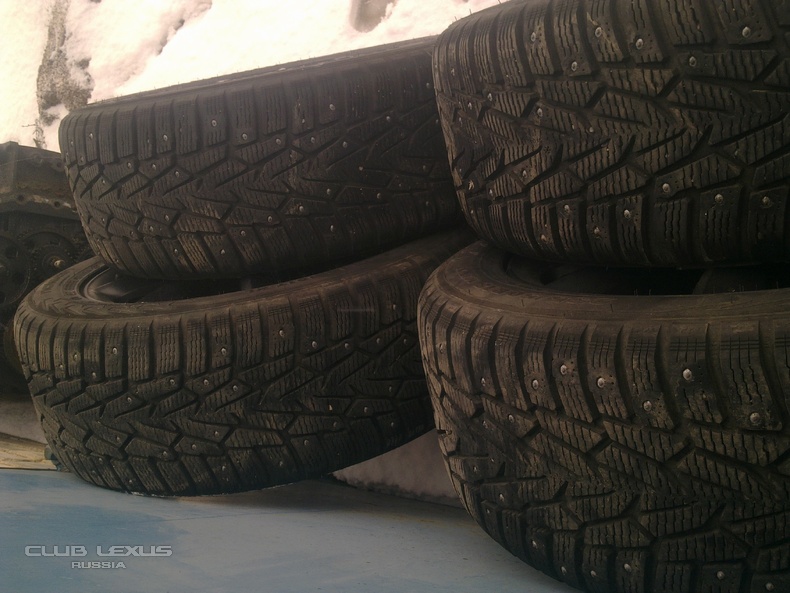  Nokian Hakkapellitta7 R18 235/50  / 1 