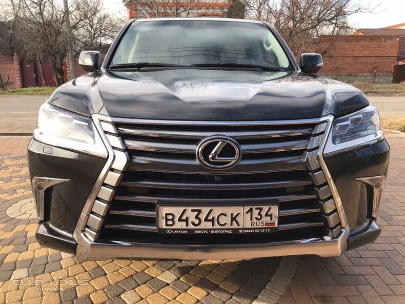  Lexus LX450d 16 