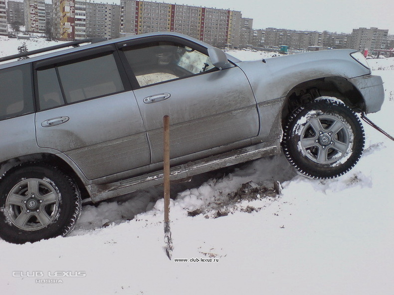   Lexus LX 470