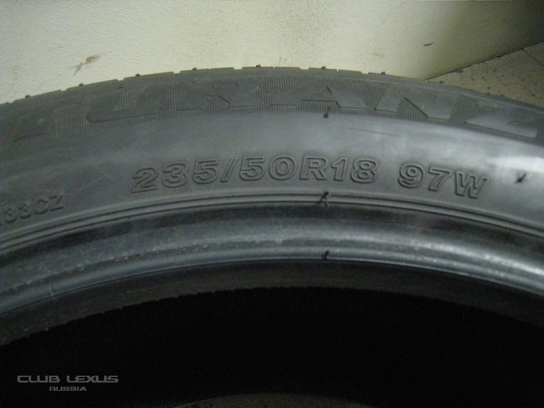       235/50R18