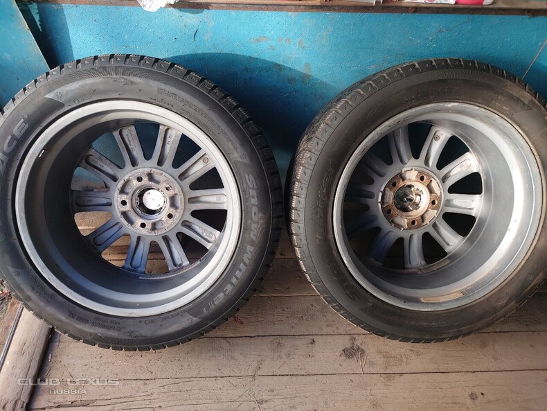      Lexus LX570 275 50 21