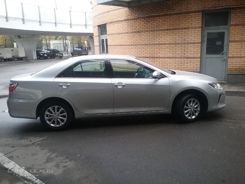 Toyota Camry 2,5 Elegance2015 ,13,7. 1335000