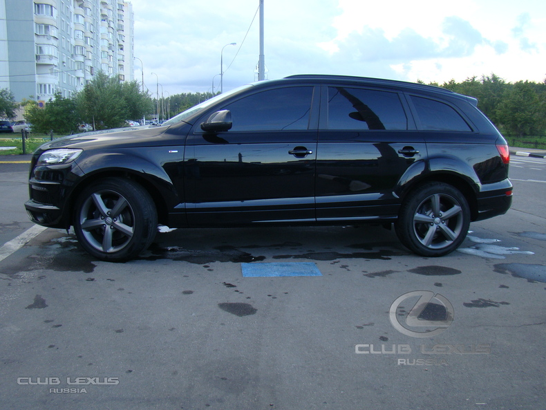  AUDI Q7 4.2 TDI 2010 ..