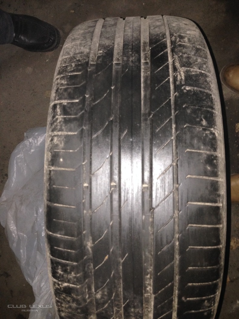 ContiSportContact 235/55/R18. / 2 ,   RX350.