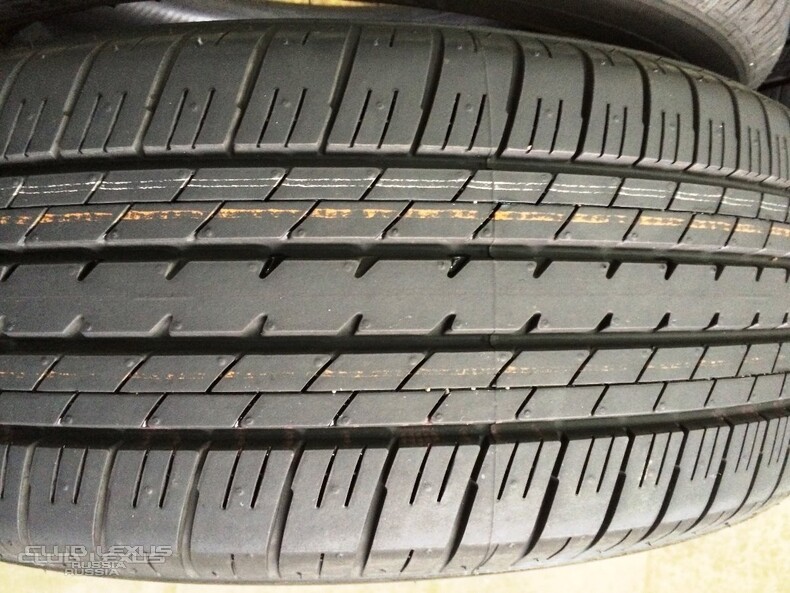    R19  Bridgestone 235/55R19 