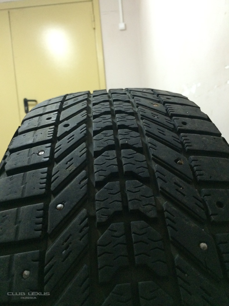     RX II 225/60R18 100