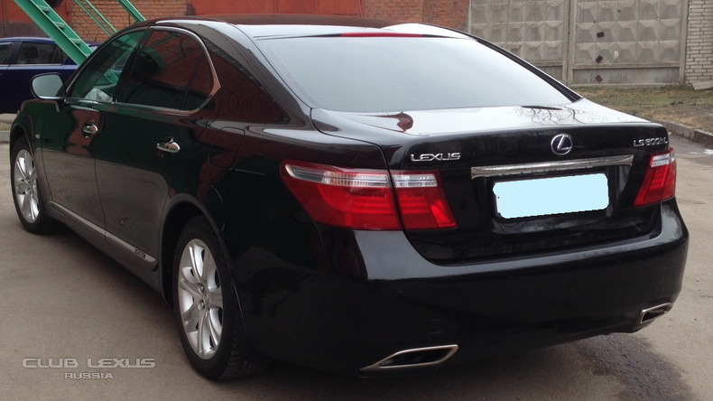  Lexus LS600hL Premium 1 550 000 