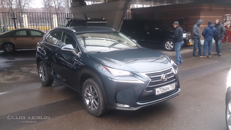 Lexus Nx200 Executive 2015 10 .  1800000 