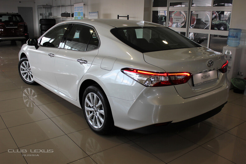 Пара слов о новой Toyota Camry XV70