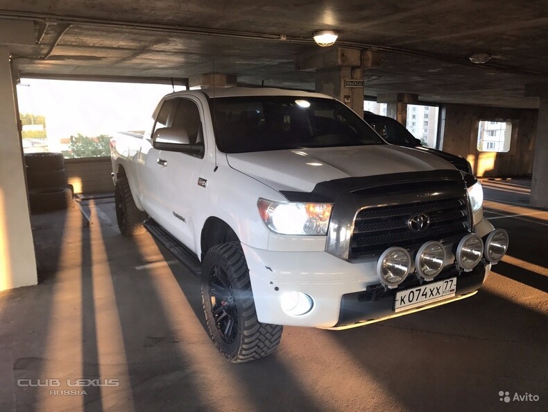  TOYOTA TUNDRA 2008 5.7 DoubleCab 4WD Limited