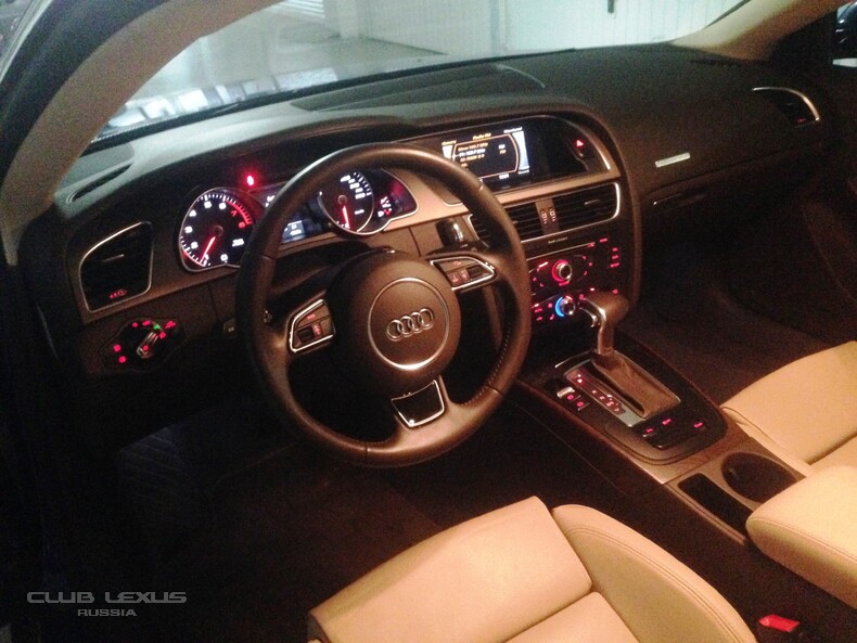 Audi 5 2.0 TFSI 2012 53000  1299000