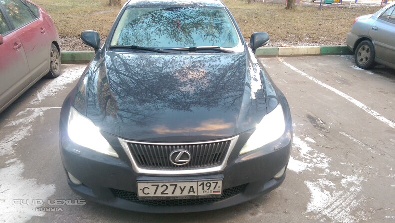  Lexus IS250  2008.  - 800 000 ..