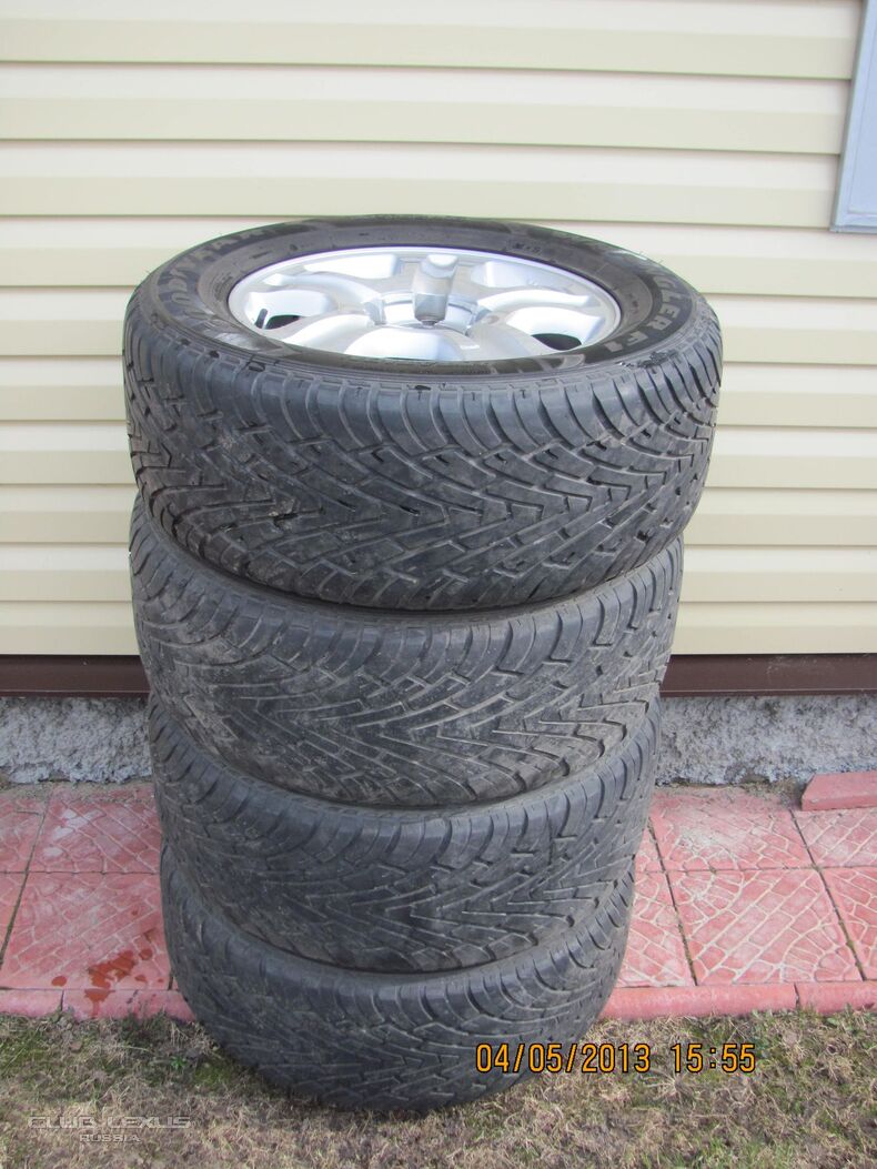 R18  LX470 GOODYEAR WranglerF1 285/55  