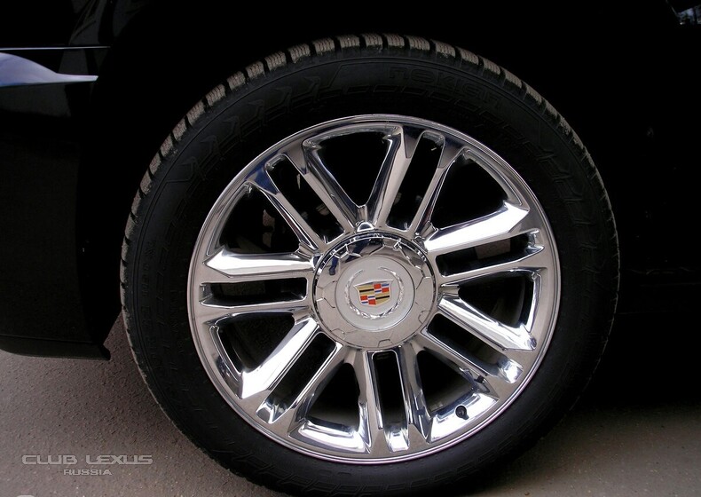 Cadillac Escalade ESV Platinum 2012.  2 150 000 .