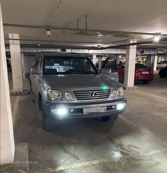 LX470 2004 235600km