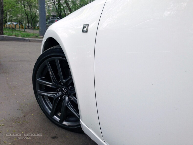 []  Lexus IS250 F-sport 2014 30 