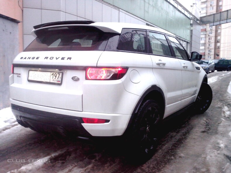 Range Rover Evoque 2,2 SD4 Dynamic  2015 10400  2599