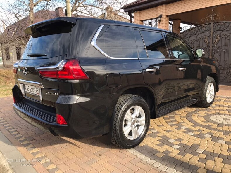  Lexus LX450d 16 