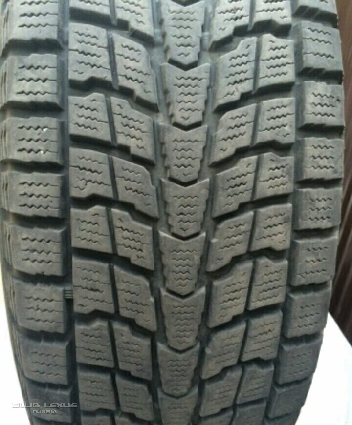  Lexus RX r18 5/114,3 245/60 Dunlop 