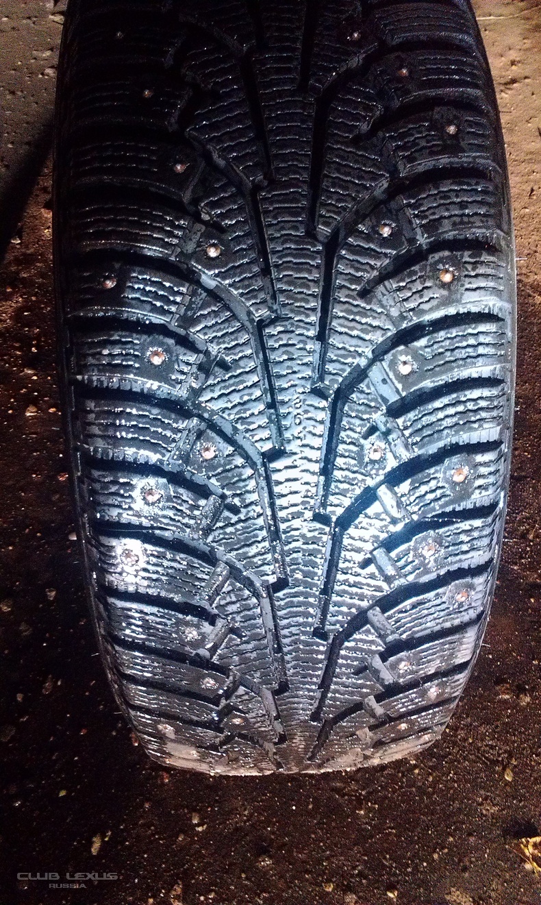  Nokian Hakkapeliitta 5 235/55 r18  