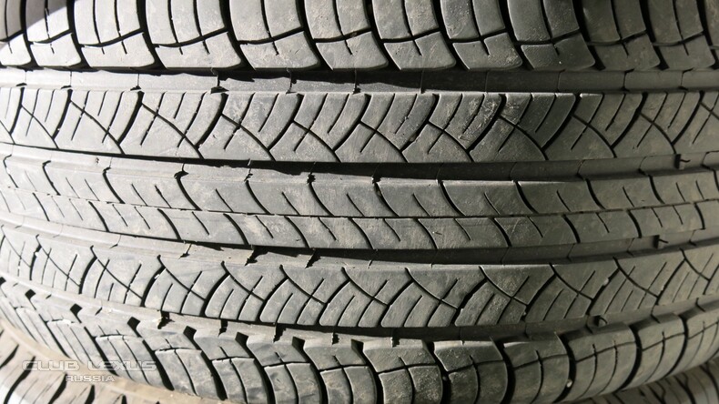   Michelin 235/60 R18