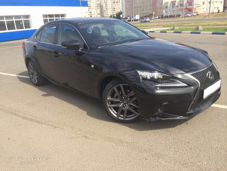 ,  Lexus is3 250 2013