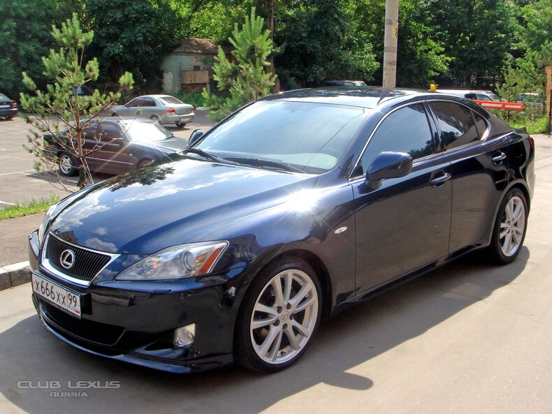  Lexus IS250 Sport