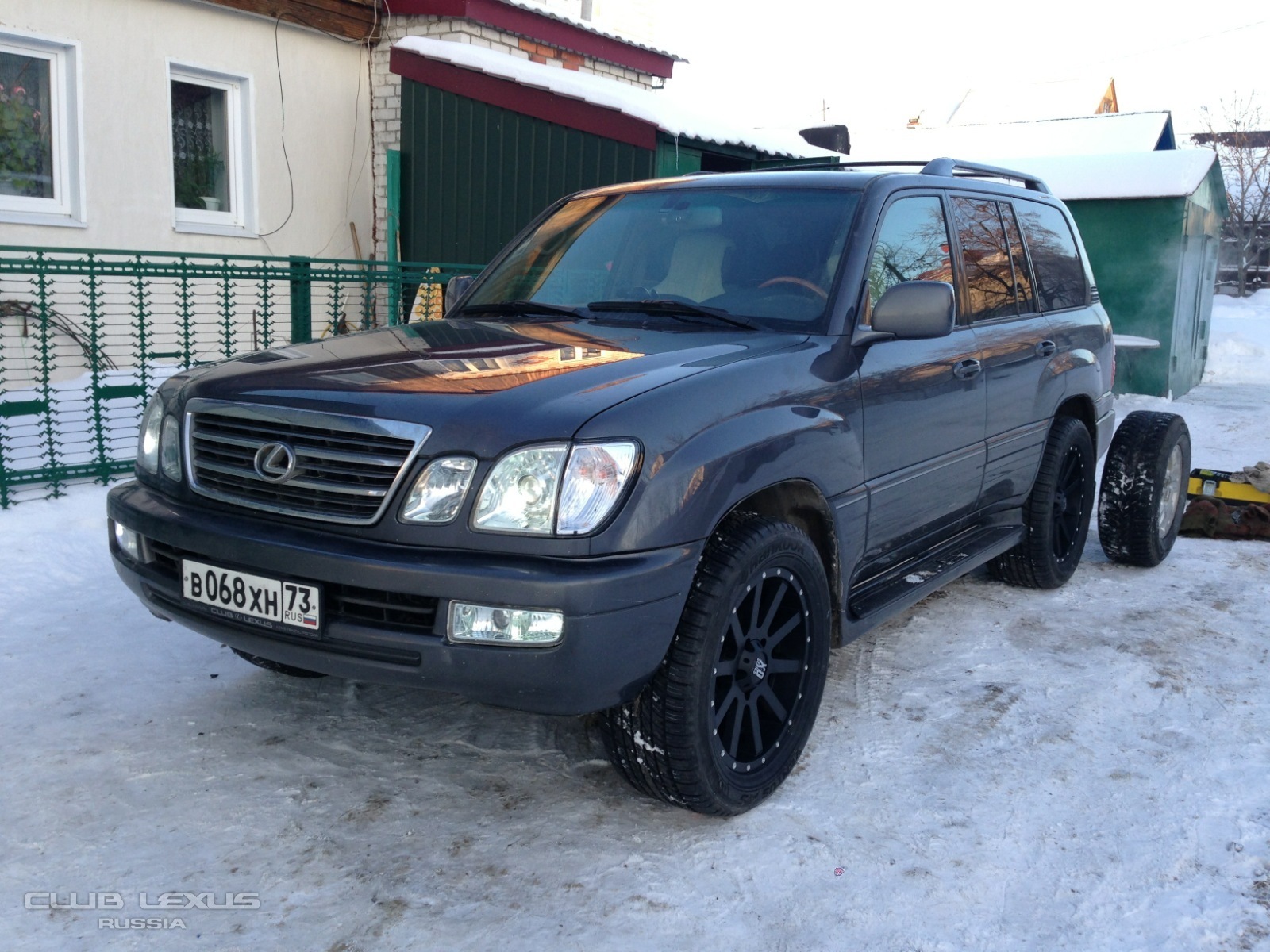 Летняя резина на LX 470