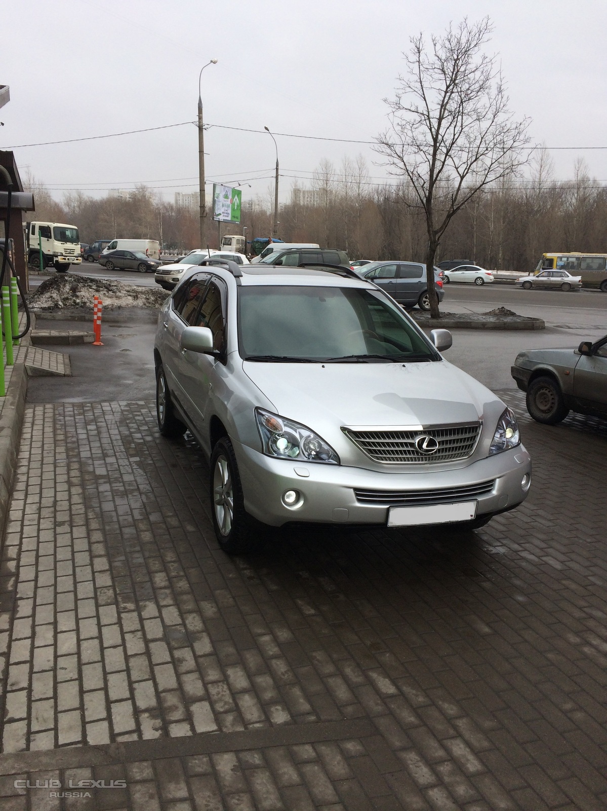 В Продаже RX 400 H 2008 год.