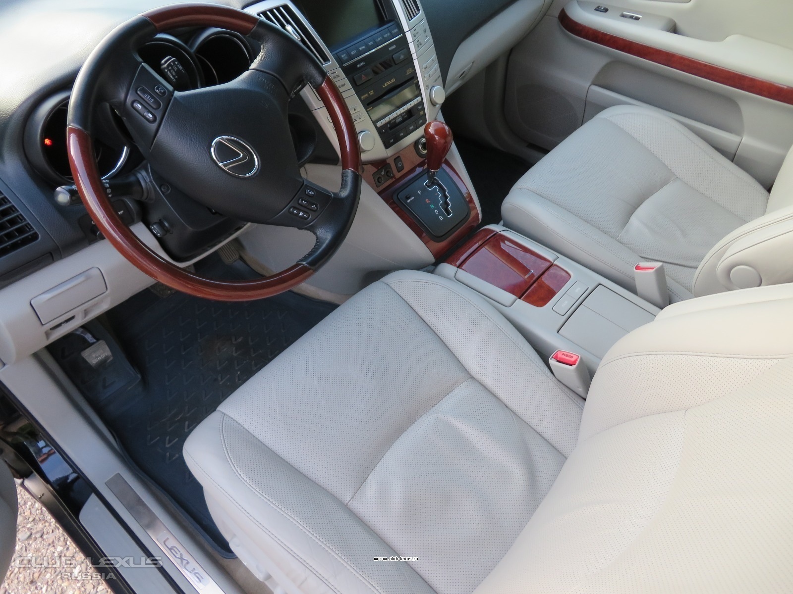 Lexus RX400h 2007г.