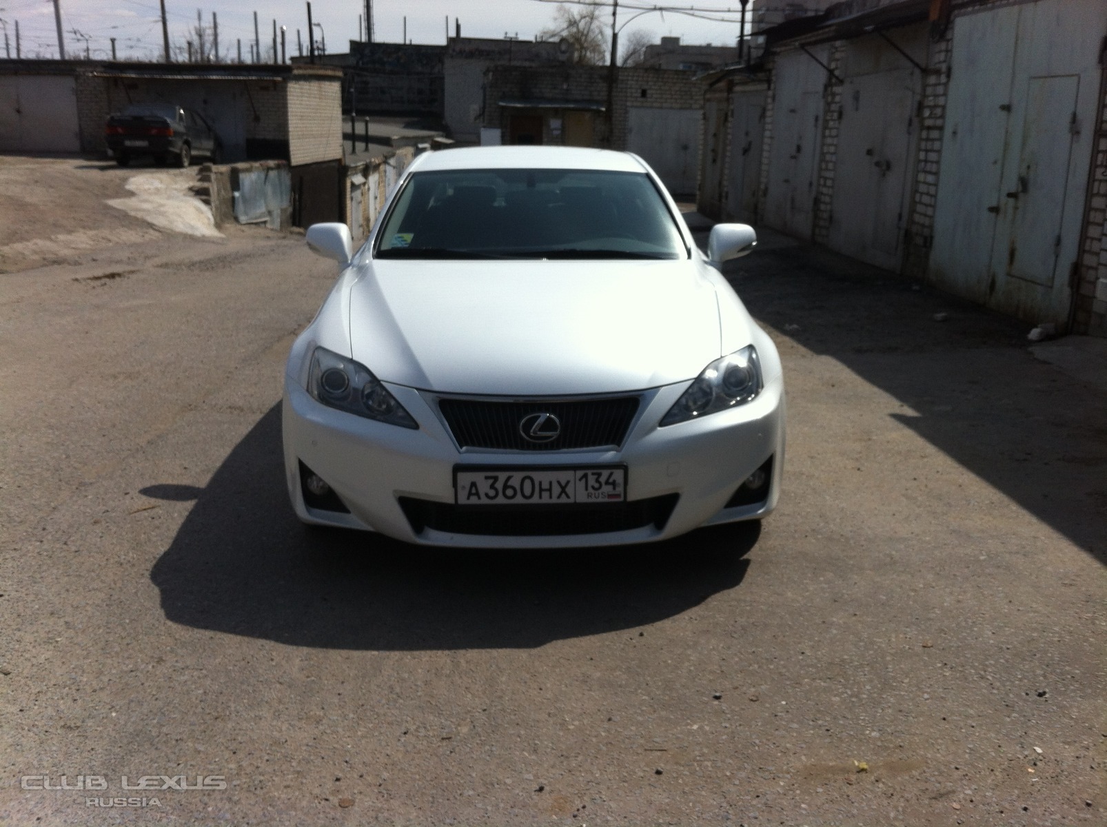 Продаю Lexus is 250, 2011 г. Белый.