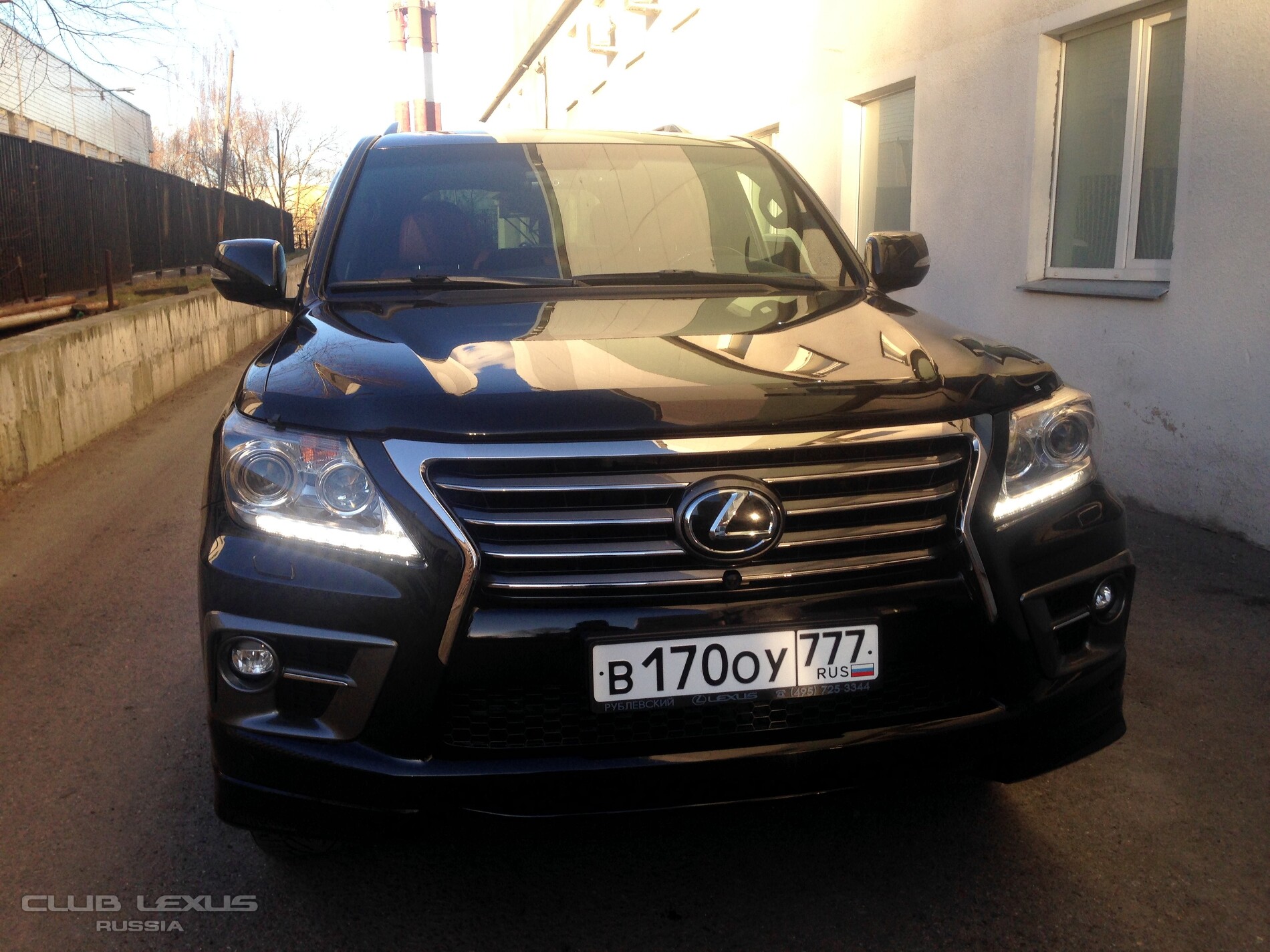 КЛУБ ЛЕКСУС РОССИЯ :: Lexus LX570 Sport 2013 65800 км черный 3385000руб!!!