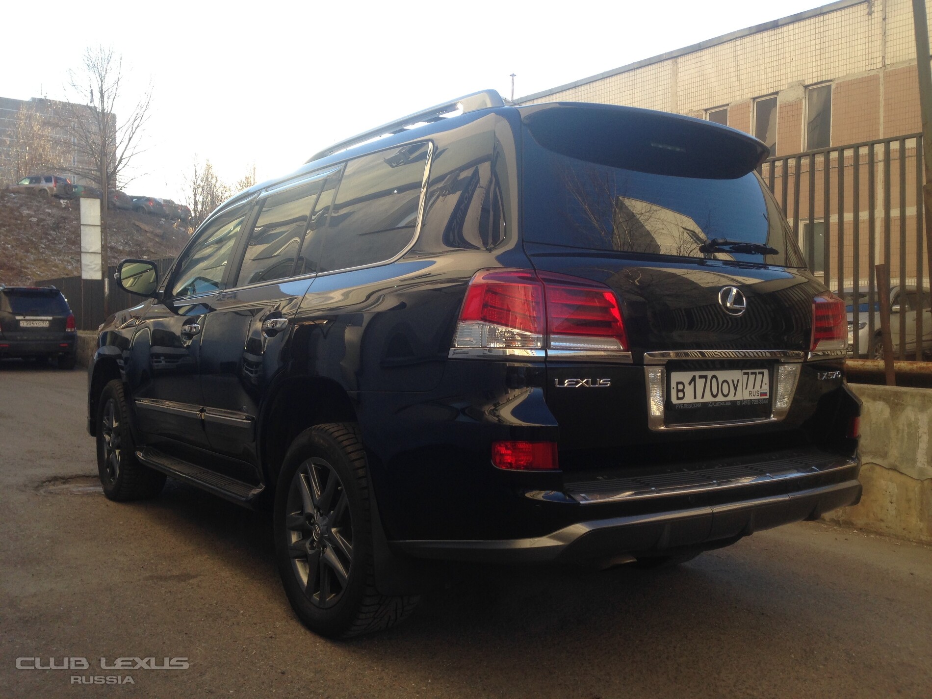 КЛУБ ЛЕКСУС РОССИЯ :: Lexus LX570 Sport 2013 65800 км черный 3385000руб!!!