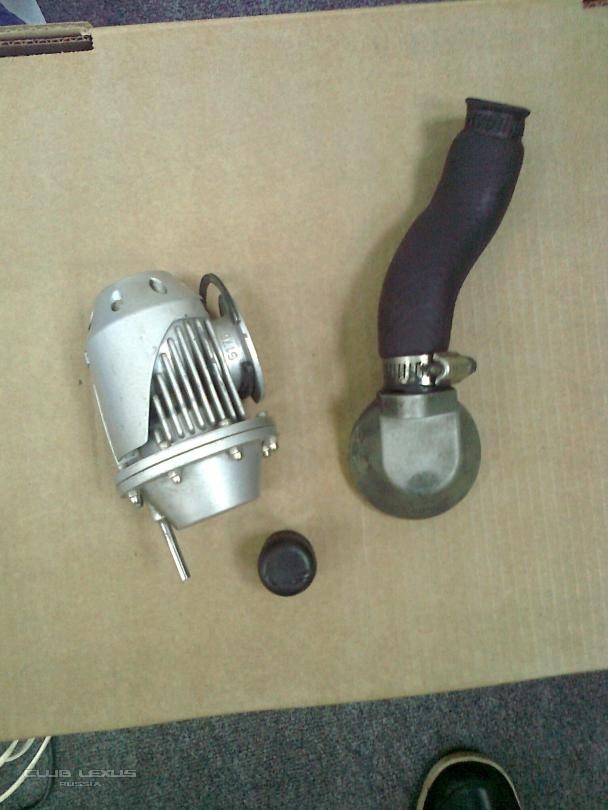  blow-off aristo 161  HKS SQV III + 