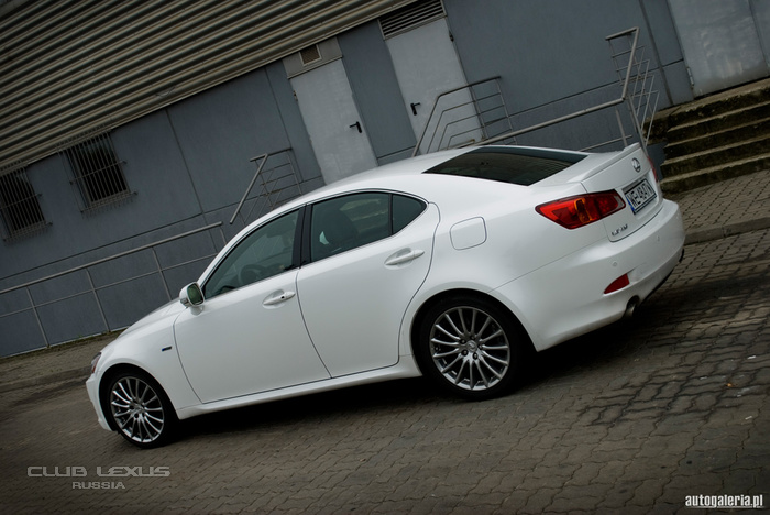  R 18 Lexus IS F-sport 