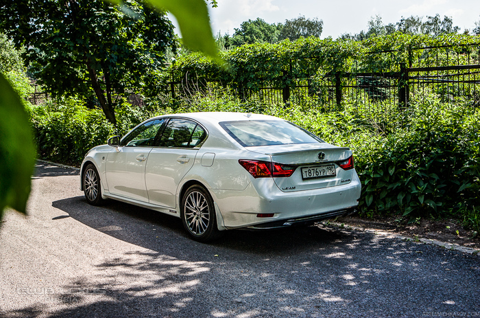 Lexus GS450h F SPORT  -