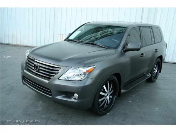   LX570