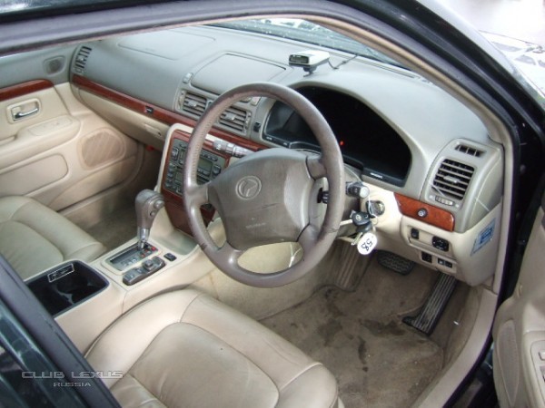 Toyota Progres -   Celsior