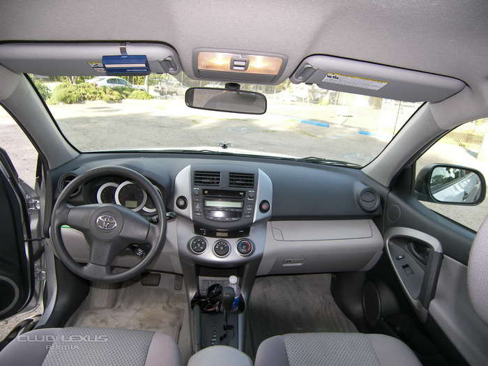 ПРОДАН!     2006  Rav4 ищет хозяина 17к в порту Алматы