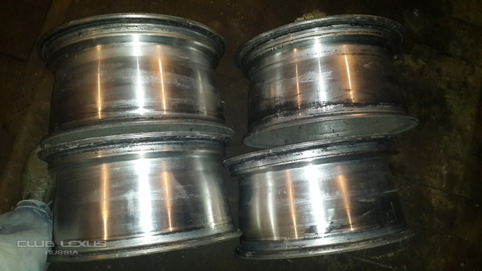 4  TLC100,  TLC200 / LX470, LX570 