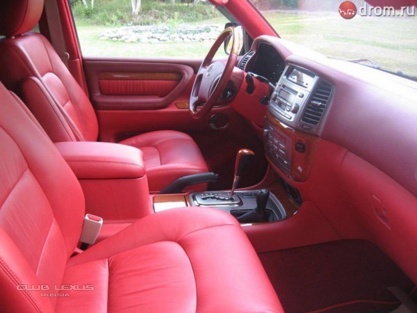 Перетянутый салон LX470 2005год
