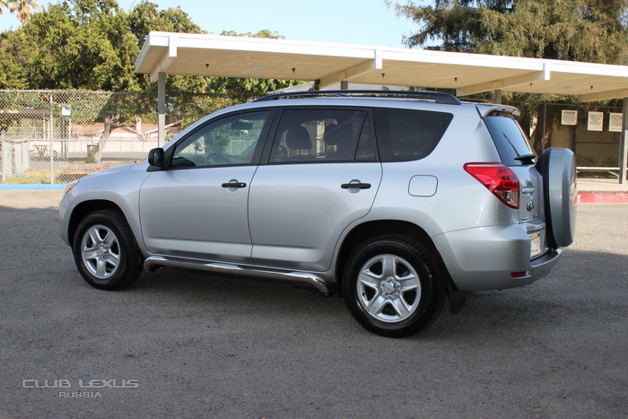 ПРОДАН!     2006  Rav4 ищет хозяина 17к в порту Алматы